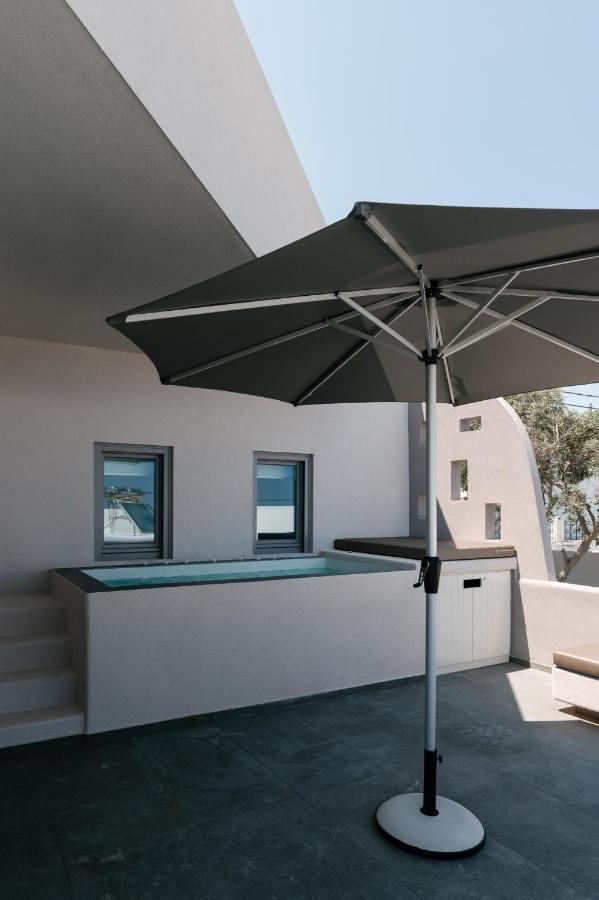 Elements Cozy Suites Pyrgos Exterior photo