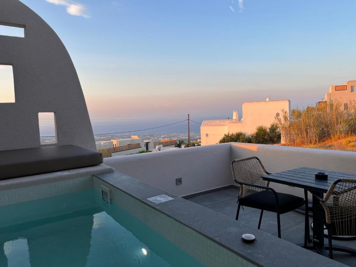 Elements Cozy Suites Pyrgos Exterior photo